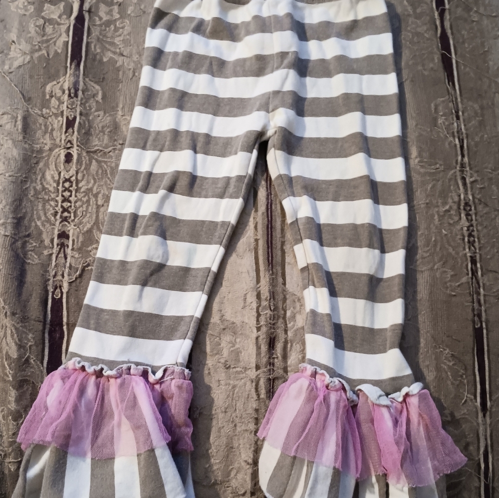 Girls bottoms size 2t